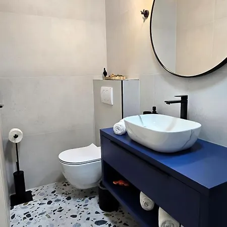 Brnistra Apartamento *